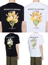 우영미 WYM  옐로우 컬러 체인지 플라워 프린팅 반팔 티셔츠