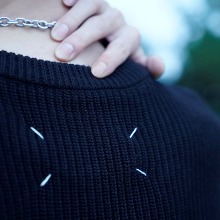 메종마르지엘라 라운드 넥 27YL 니트 롱 풀오버 니트