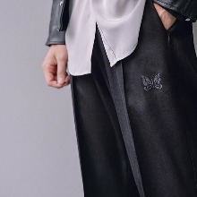 NEEDLES 니들스 버터플라이 벨벳 트랙팬츠