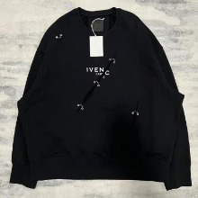 지방시 GIVENCHY 고리 포인트 디아블로 맨투맨