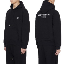우영미 백로고 블랙 풀오버 후드티셔츠