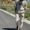 [리뉴얼] FEAR OF GOD ESSENTIALS 1977 조거 트레이닝 팬츠