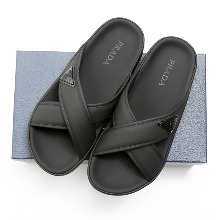 PRADA 프라다 24SS 소가죽 크로스 슬리퍼