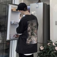 피오갓 에센셜 꽃무늬 백로고 반팔티셔츠 칸예웨스트