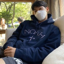 노아 NOAH 지브라 자수로고 cityboy  후드티셔츠