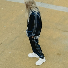 Needles 니들스 네이비블루 나비 트랙자켓