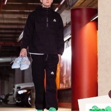 슈프림 x 나이키 23FW ACG 데님 풀오버 셋업(블랙) - 상의