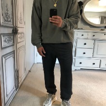 칸예웨스트 YEEZY 시즌6 워싱 맨투맨